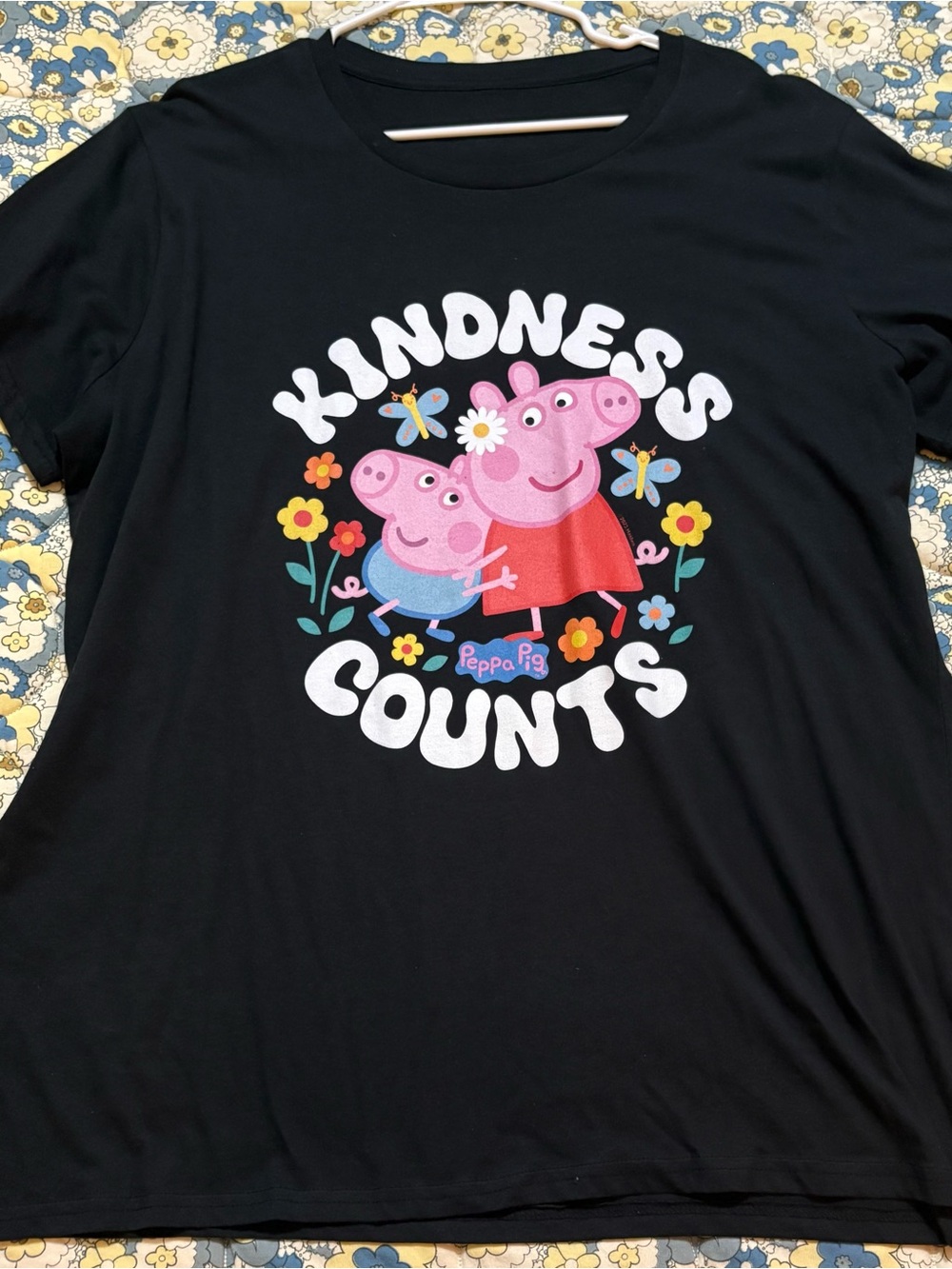Peppa Pig women’s size 2x black graphic top